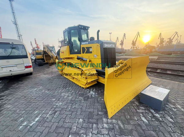 SHANTUI DH16-B3 XL Bulldozer