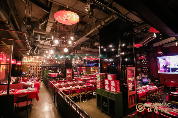 EONMAC Group Rings in 2024 at Walnut Wonderland