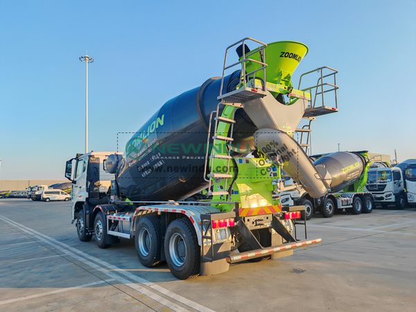 Algeria - 1 Unit ZOOMLION Concrete Mixer Truck ZLI5318GJBHNF