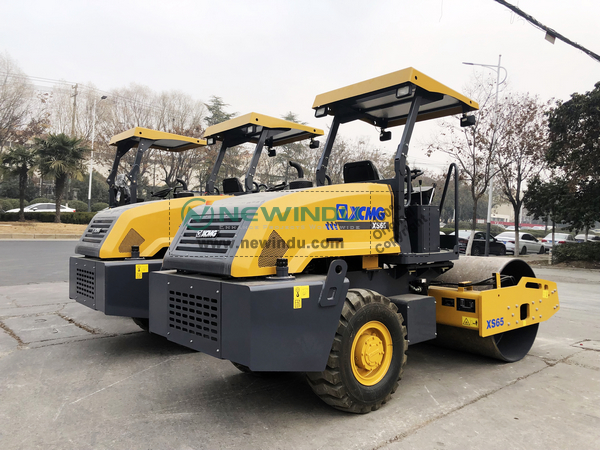 XCMG XMR403 Road Roller XCMG XS65 Road Rollers