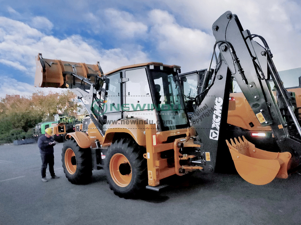 XCMG XC8-S3580 Backhoe Loader
