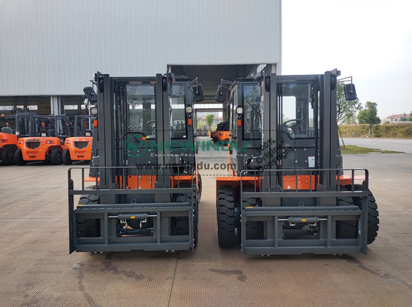 LONKING LG50DT & LG35DT Forklifts