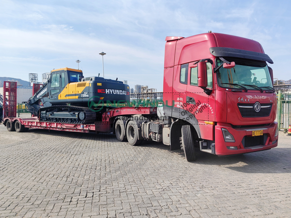 Algeria - 1 Unit HYUNDAI Excavator HX220HD