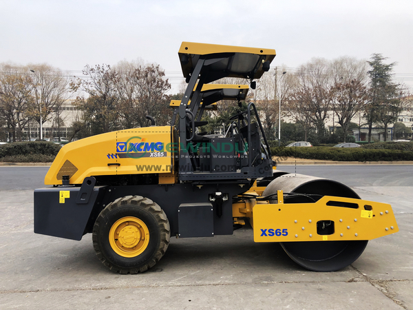 XCMG XMR403 Road Roller XCMG XS65 Road Rollers