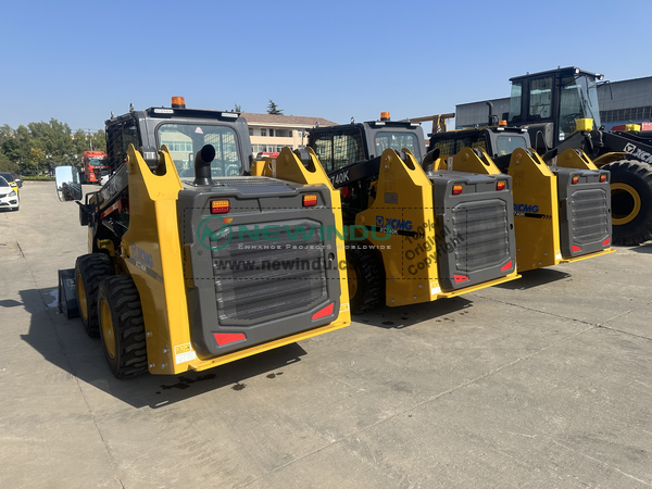 Paraguay - 3 Units XCMG XC740K Skid Steer Loaders & 3 KV12 Excavators