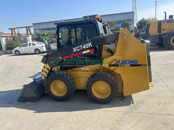 Paraguay - 3 Units XCMG XC740K Skid Steer Loaders & 3 KV12 Excavators