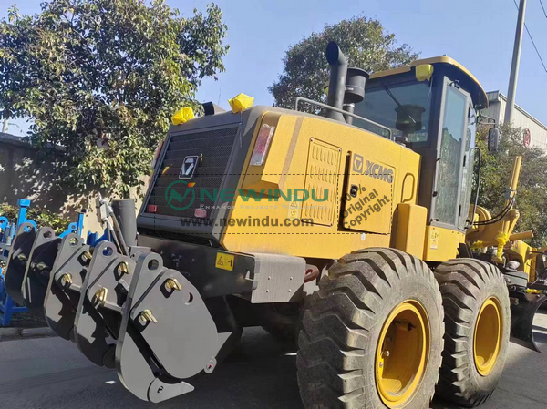 El Salvador - 1 Unit XCMG Motor Grader GR215