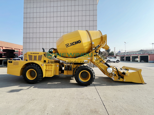 XCMG SLM3500S Self Loading Mixer