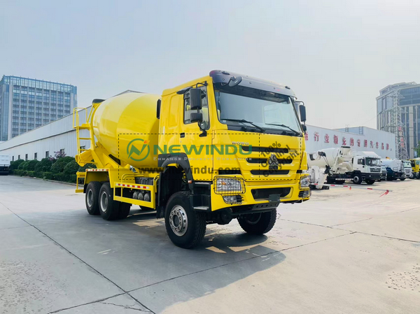 DRC - 1 Unit CIMC Semi-Trailer & 1 HOWO Mixer Truck