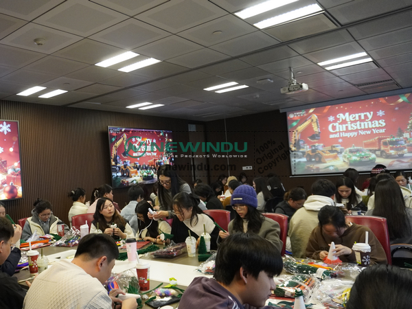 NEWINDU Welcomes Christmas with Handmade Joy and Team Spirit