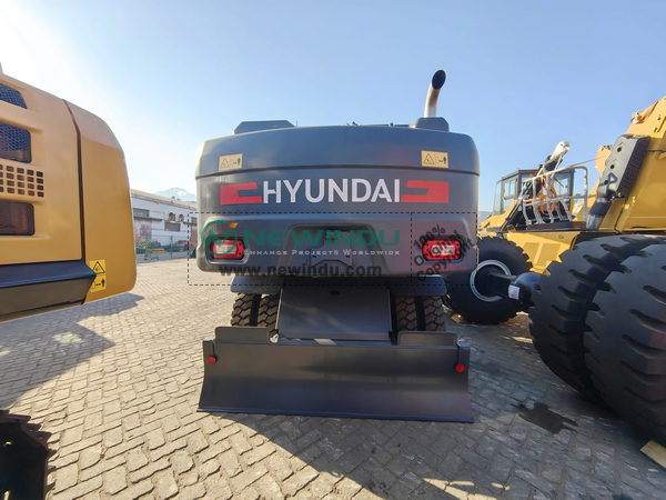 HYUNDAI HW210 Excavator