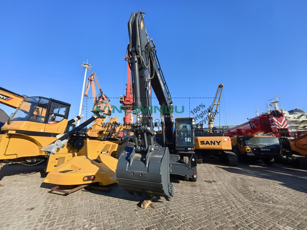 HYUNDAI HW210 Excavator