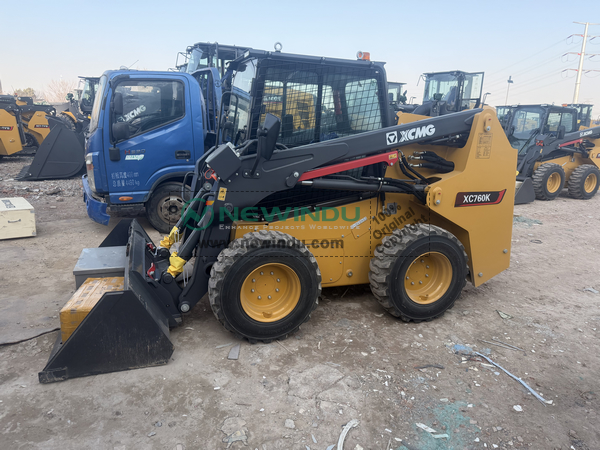 XCMG XC760K Skid Steer Loader
