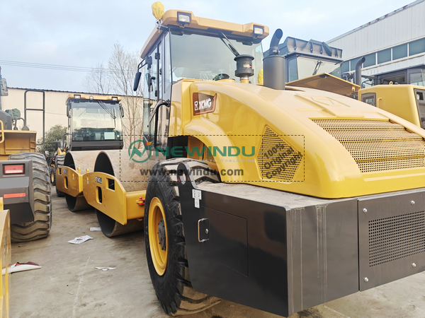 XCMG XS143J Road Roller