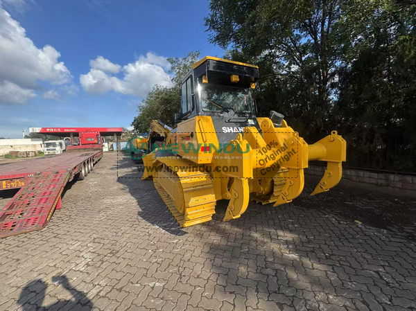 1 Unit SHANTUI DH16-B3 XL Bulldozer & 1 SE220 Crawler Excavator