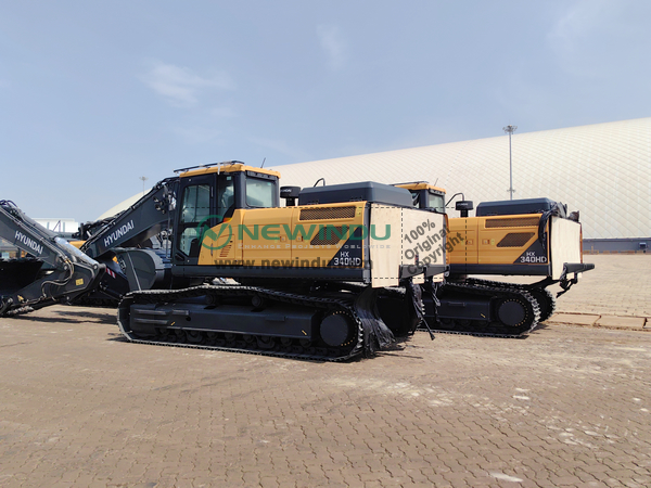HYUNDAI HX340HD Excavator