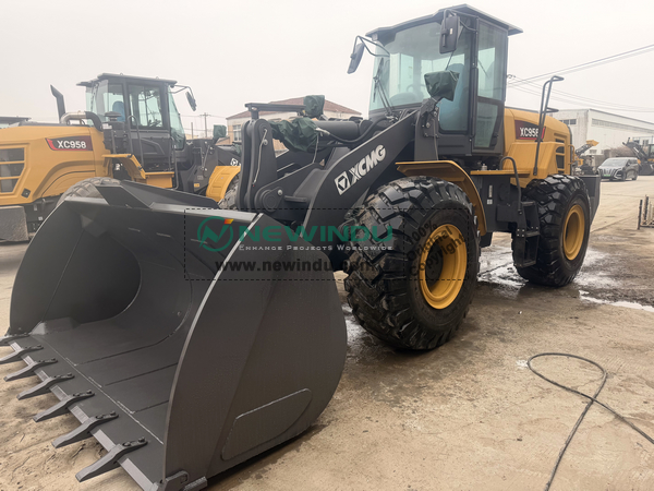 XCMG XC958 Wheel Loader